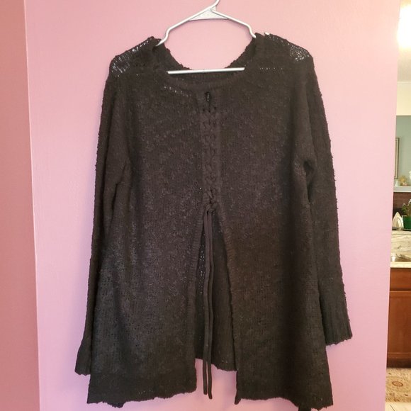 Mavenie Textured Sweater - Medium Size - Picture 2 of 4